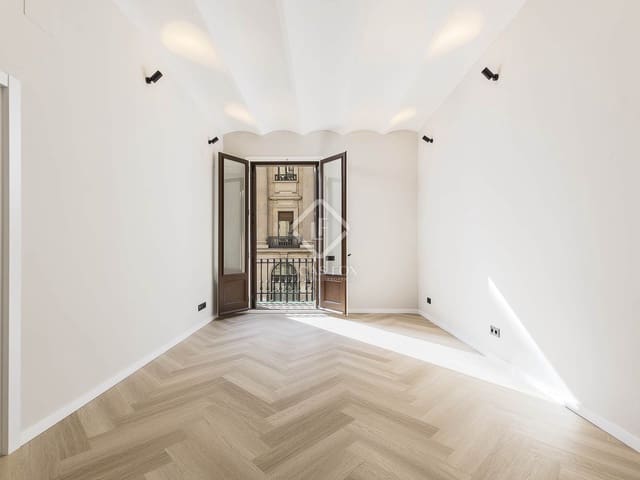 3 bedroom Apartment for sale in Barcelona city - € 675,000 (Ref: 8766110)