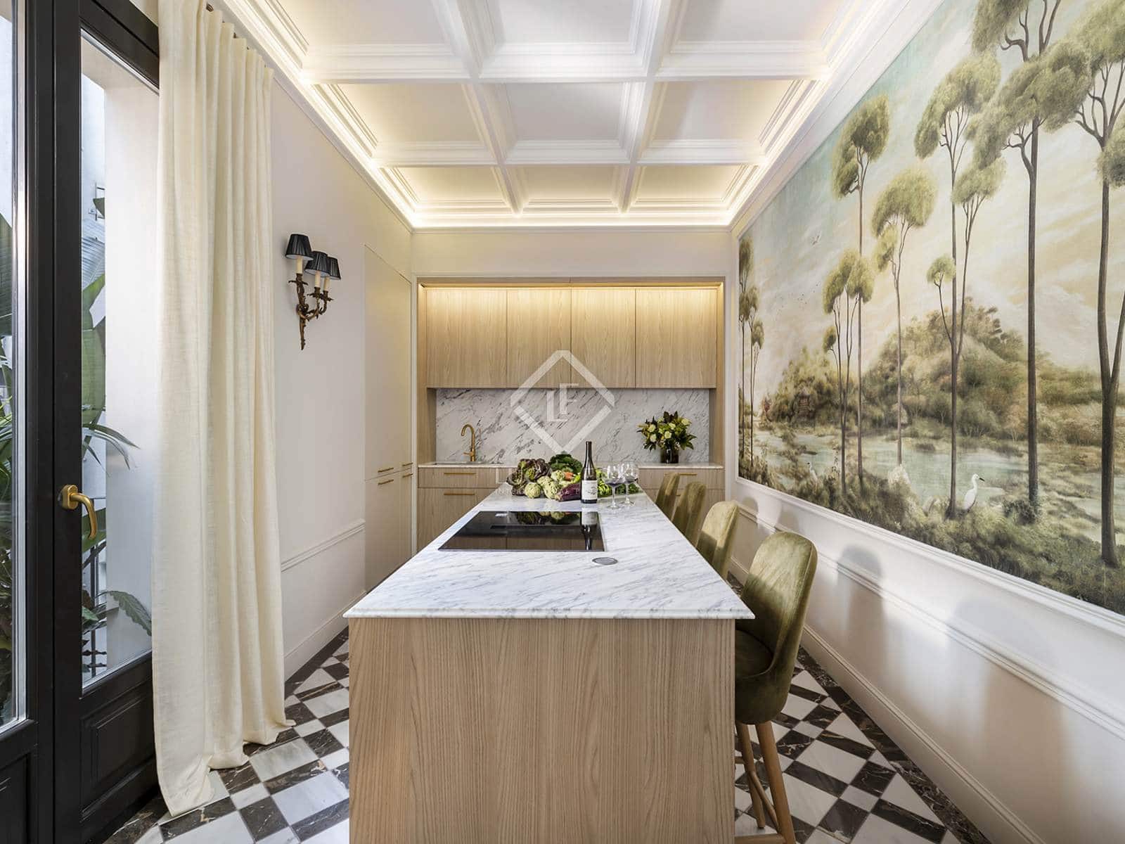 3 slaapkamer Appartement te koop in Barcelona stad - € 1.880.000 (Ref: 8766284)