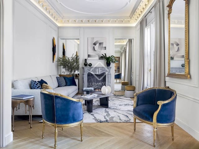 3 slaapkamer Appartement te koop in Barcelona stad - € 1.880.000 (Ref: 8766284)