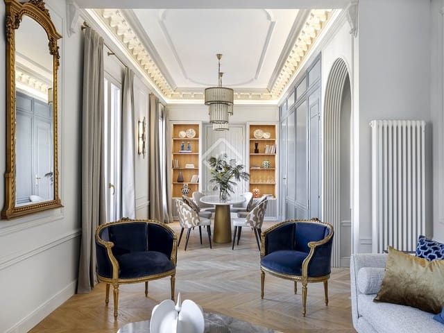 3 slaapkamer Appartement te koop in Barcelona stad - € 1.880.000 (Ref: 8766284)