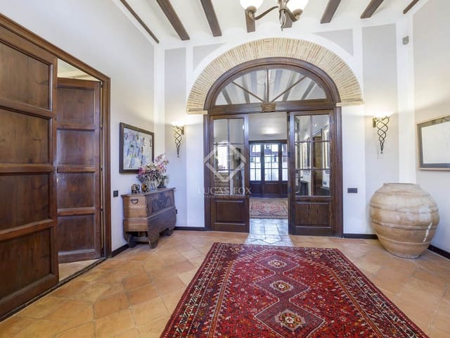 7 bedroom Villa for sale in Rocafort with pool - € 3,400,000 (Ref: 8769391)