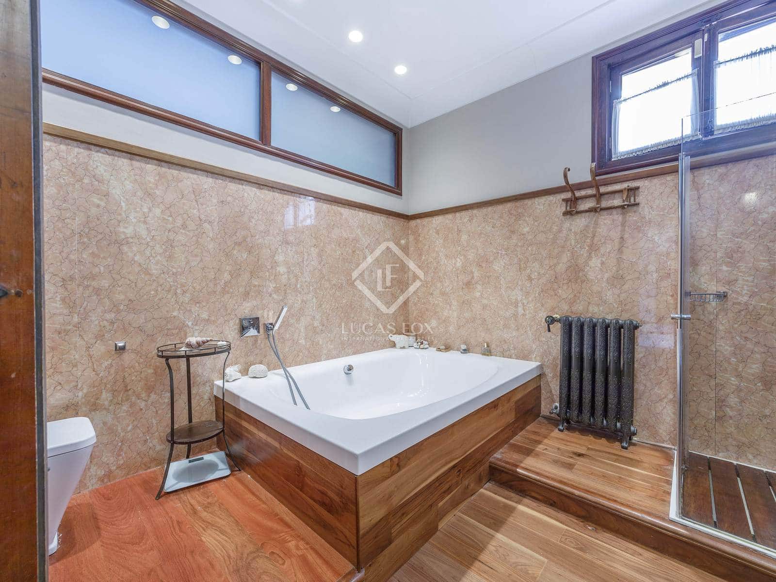 7 soverom Villa til salgs i Rocafort med svømmebasseng - € 3 400 000 (Ref: 8769391)