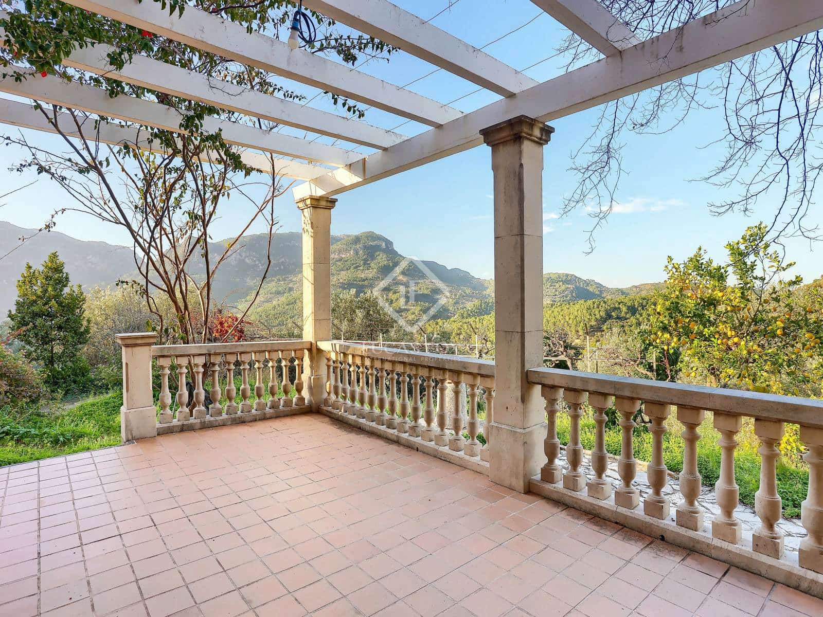 7 soveværelse Finca/Landehus til salg i Puerto de Soller / Port de Soller med garage - € 5.500.000 (Ref: 8769393)
