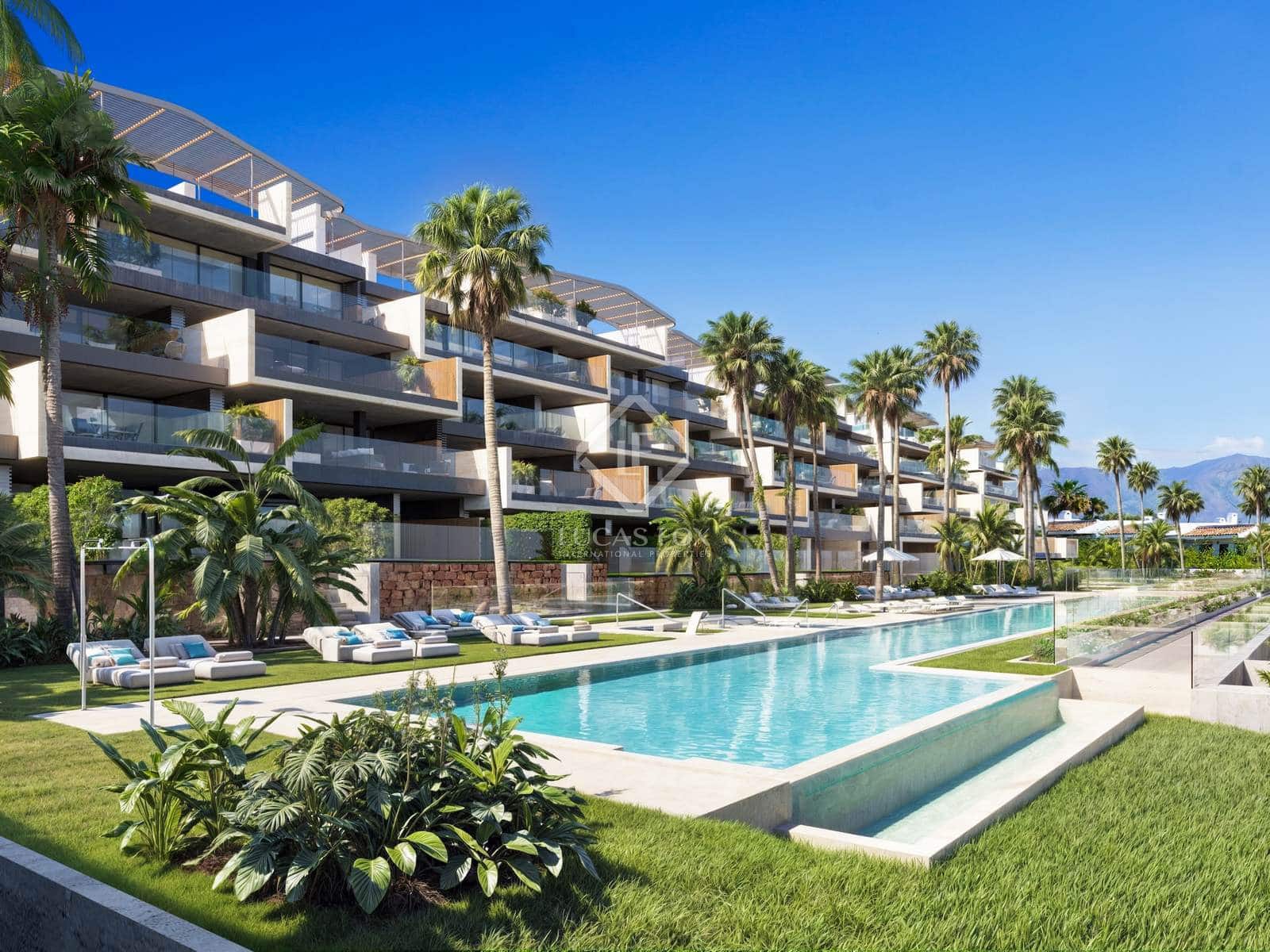 3 bedroom Apartment for sale in Manilva with garage - € 1,250,000 (Ref: 8769538)