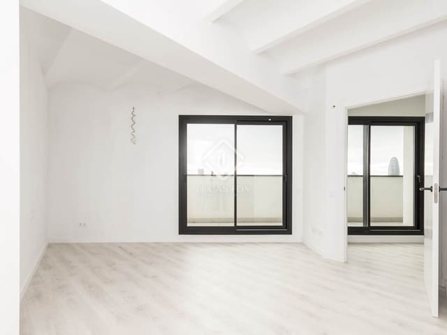 1 slaapkamer Penthouse te koop in Barcelona stad - € 550.000 (Ref: 8771077)