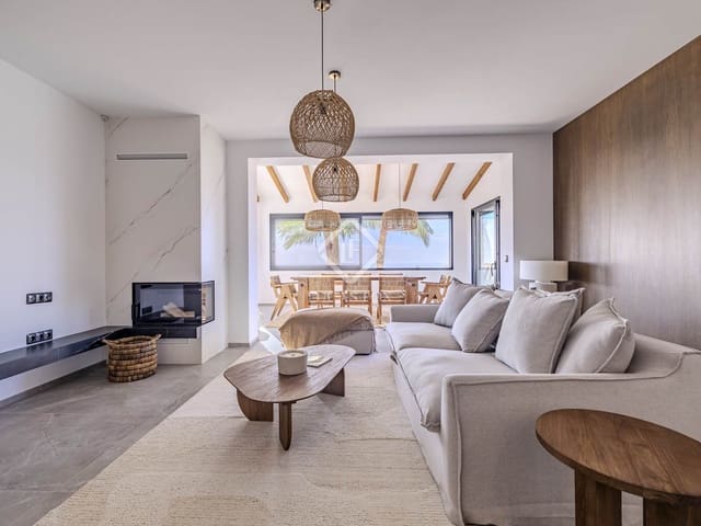 5 soveværelse Villa til salg i Benitachell / Benitatxell med swimmingpool garage - € 1.690.000 (Ref: 8771310)