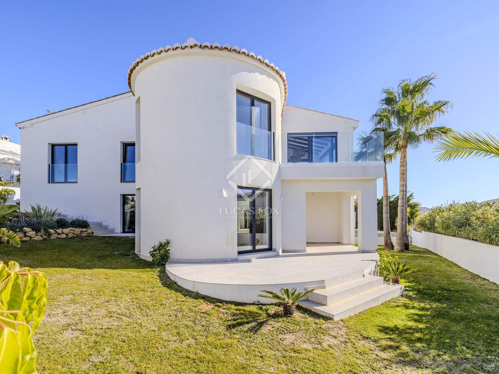 5 soveværelse Villa til salg i Benitachell / Benitatxell med swimmingpool garage - € 1.690.000 (Ref: 8771310)