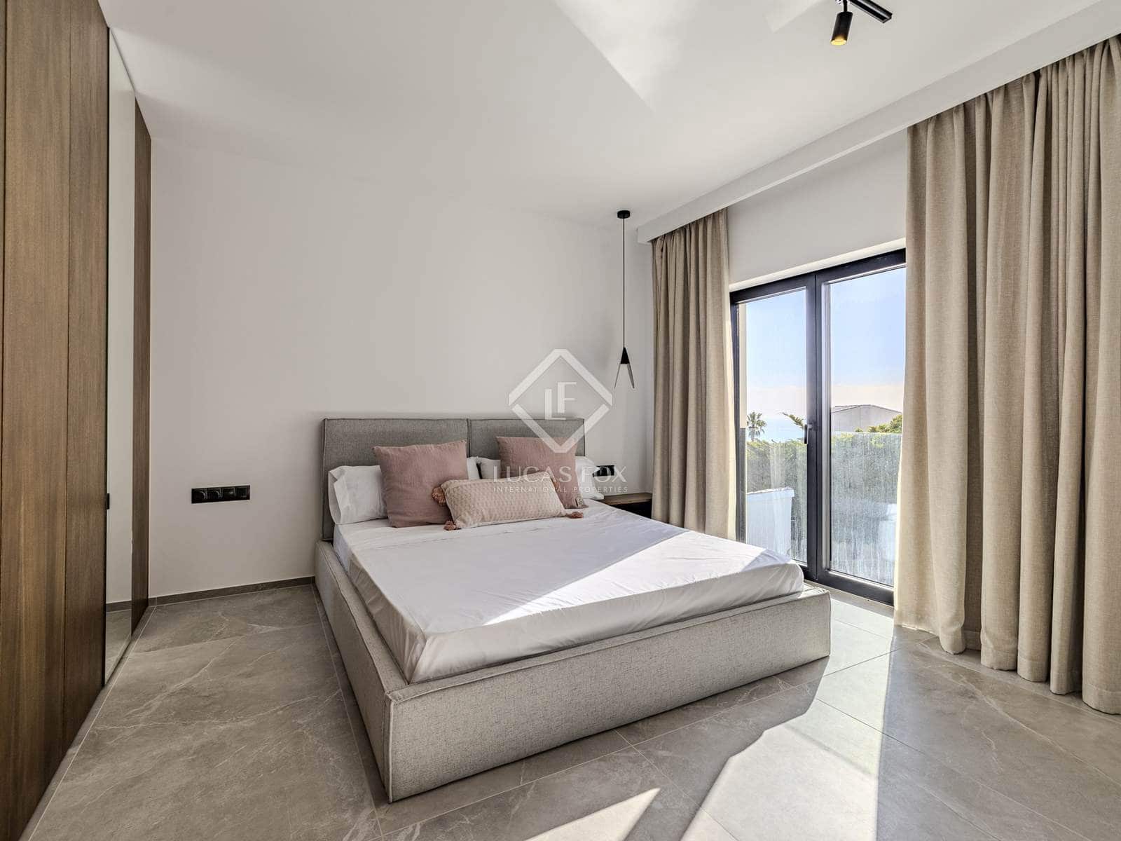 5 soveværelse Villa til salg i Benitachell / Benitatxell med swimmingpool garage - € 1.690.000 (Ref: 8771310)