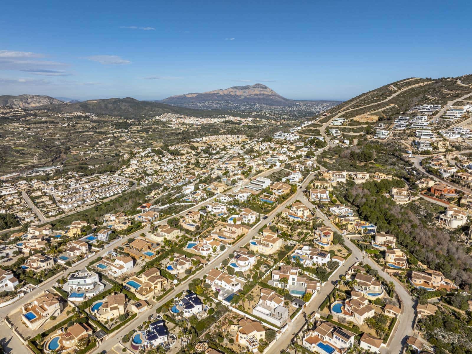 5 soveværelse Villa til salg i Benitachell / Benitatxell med swimmingpool garage - € 1.690.000 (Ref: 8771310)