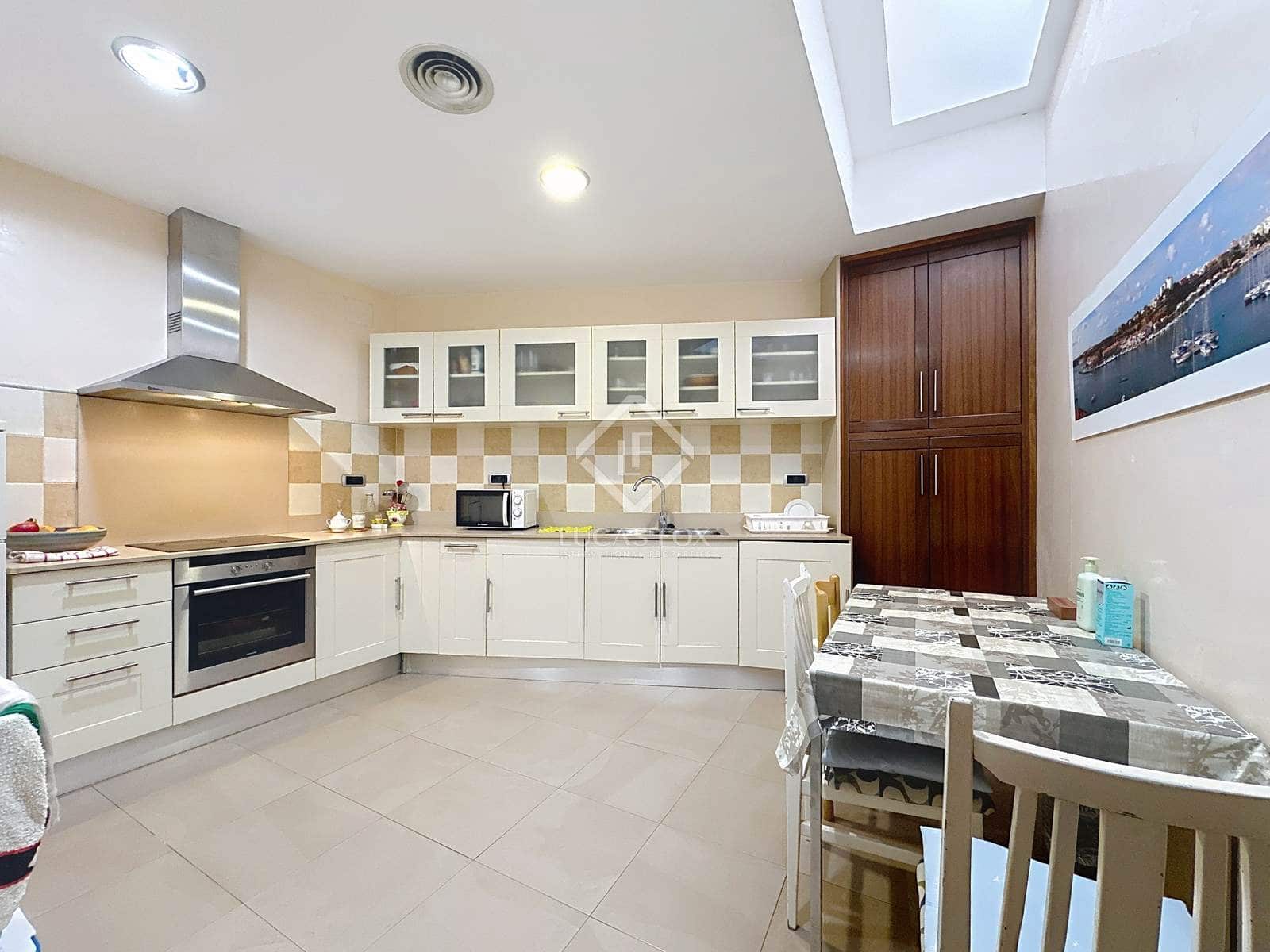 2 soveværelse Lejlighed til salg i Mahon / Mao - € 450.000 (Ref: 8772859)