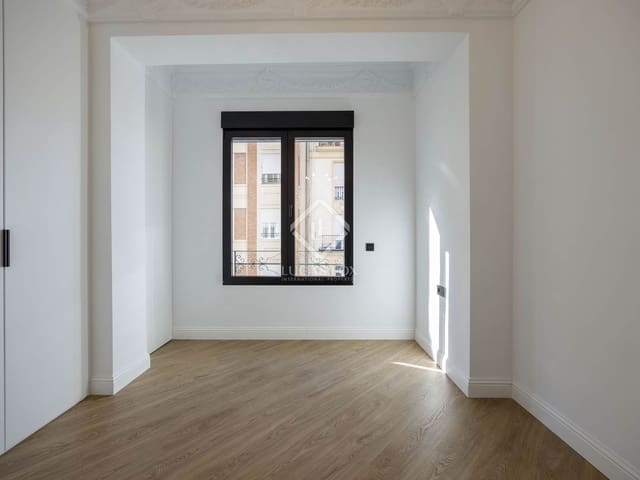 3 Zimmer Apartment zu vermieten in València Stadt - 2.600 € (Ref: 8772860)