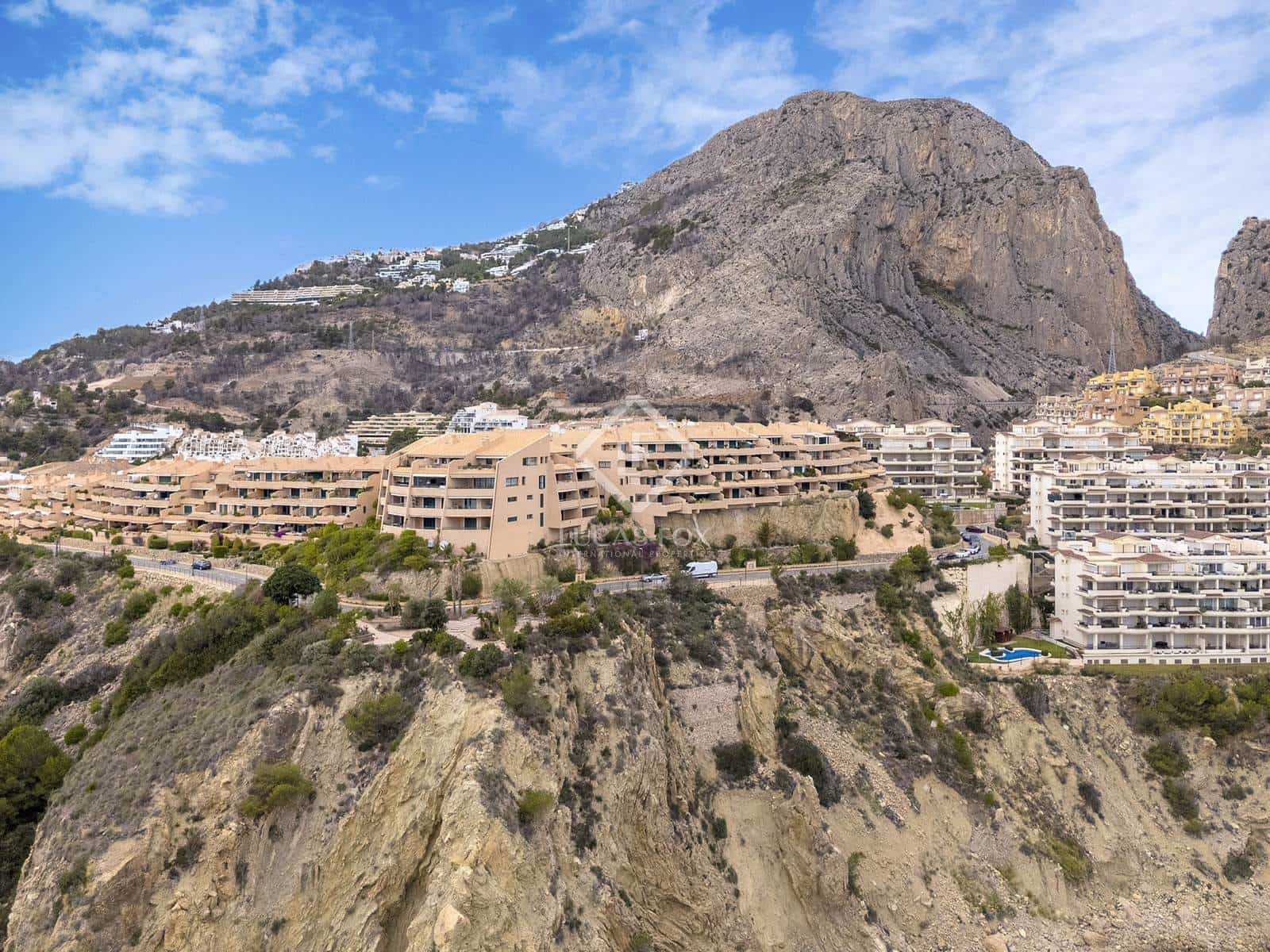 3 sypialnia Apartament na sprzedaż w Altea z basenem garażem - 650 000 € (Ref: 8772909)