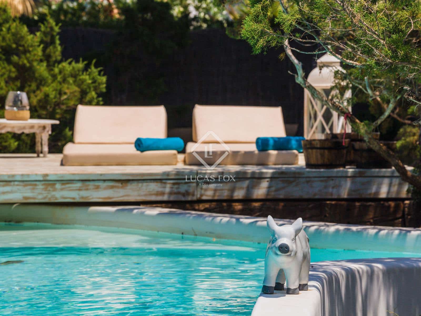 4 soveværelse Villa til salg i Cala Moli med swimmingpool - € 2.390.000 (Ref: 8777095)