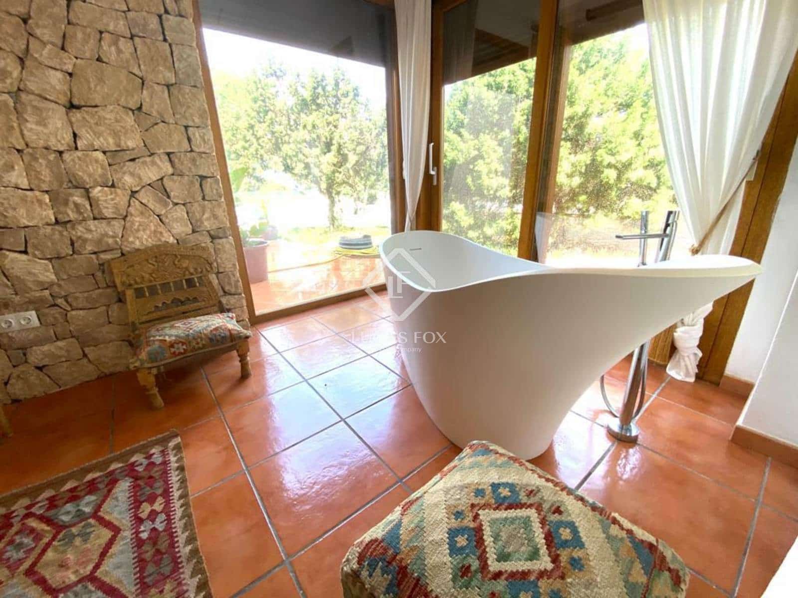 4 soveværelse Villa til salg i Cala Moli med swimmingpool - € 2.390.000 (Ref: 8777095)