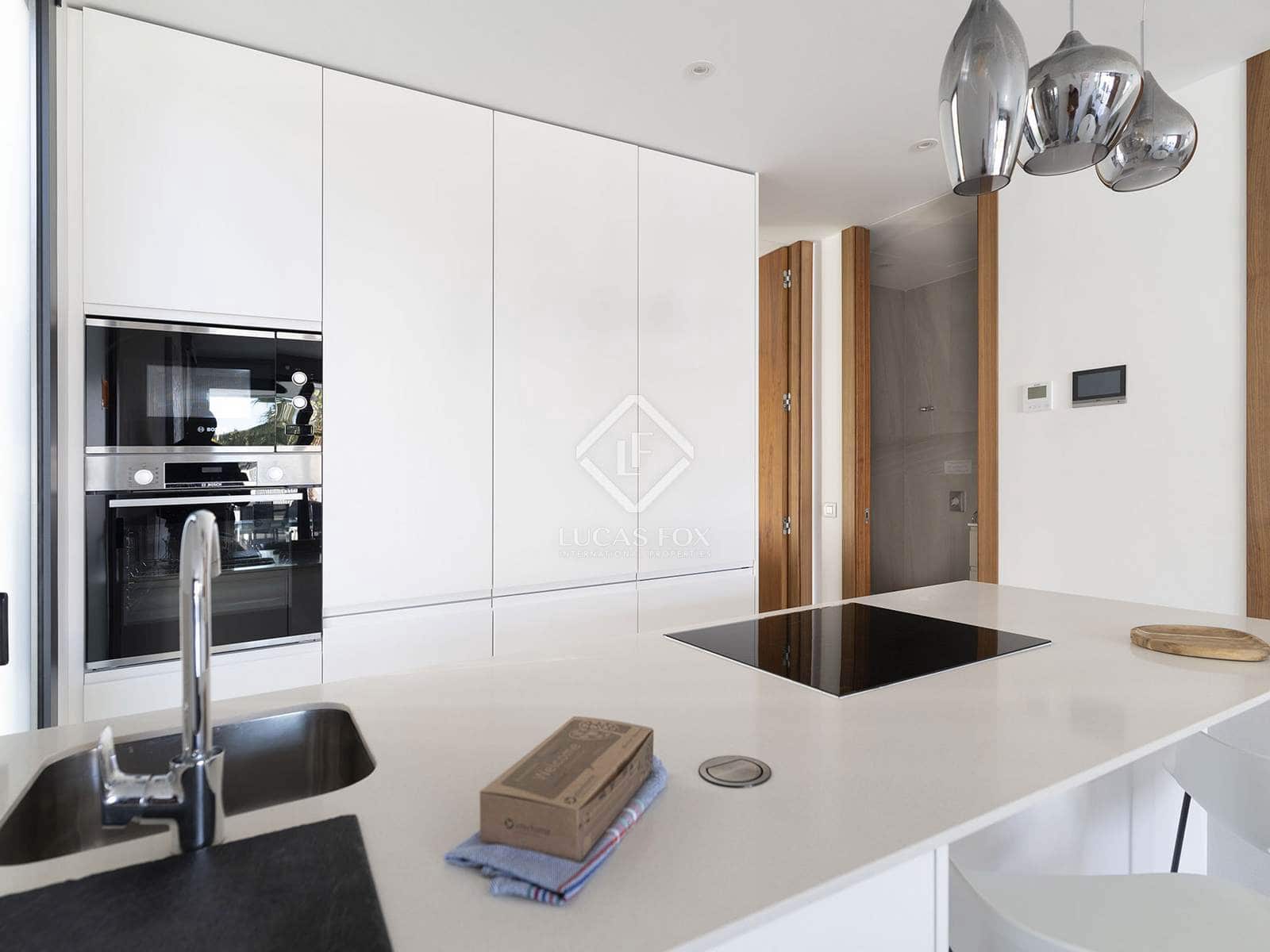 3 soveværelse Villa til salg i Finestrat med swimmingpool garage - € 685.000 (Ref: 8777595)