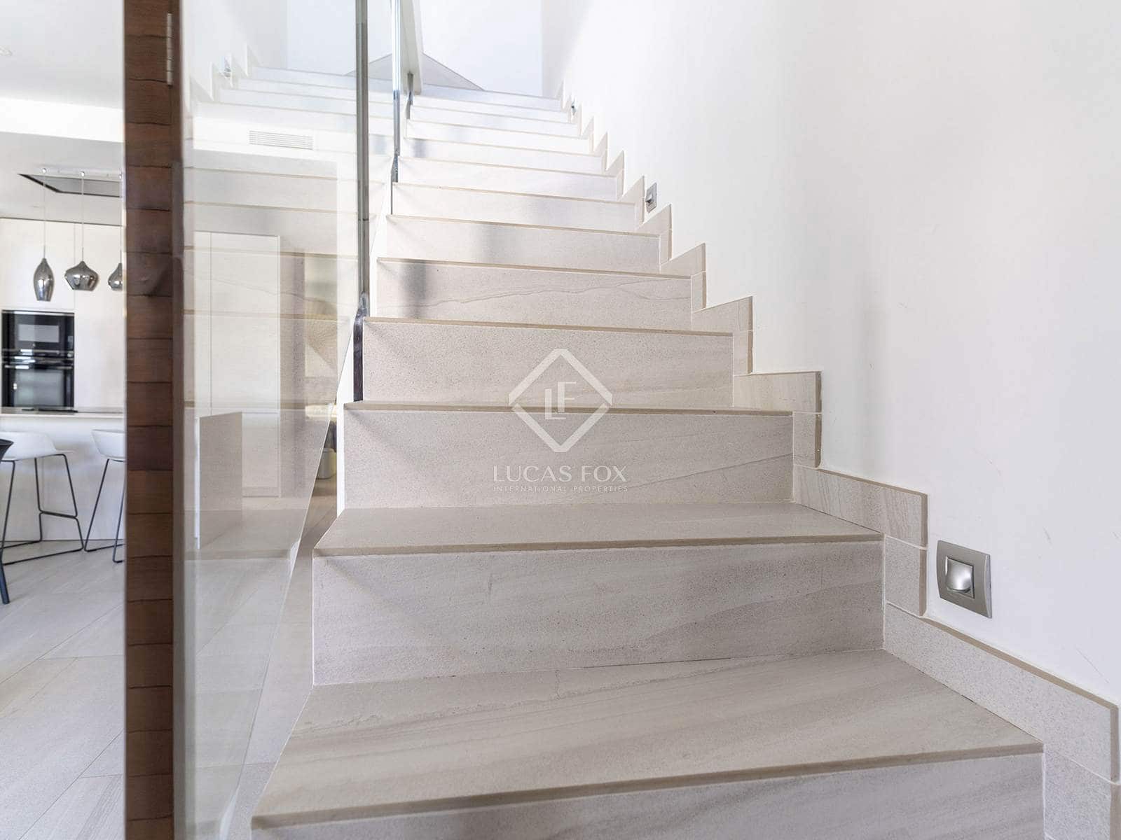 3 soveværelse Villa til salg i Finestrat med swimmingpool garage - € 685.000 (Ref: 8777595)