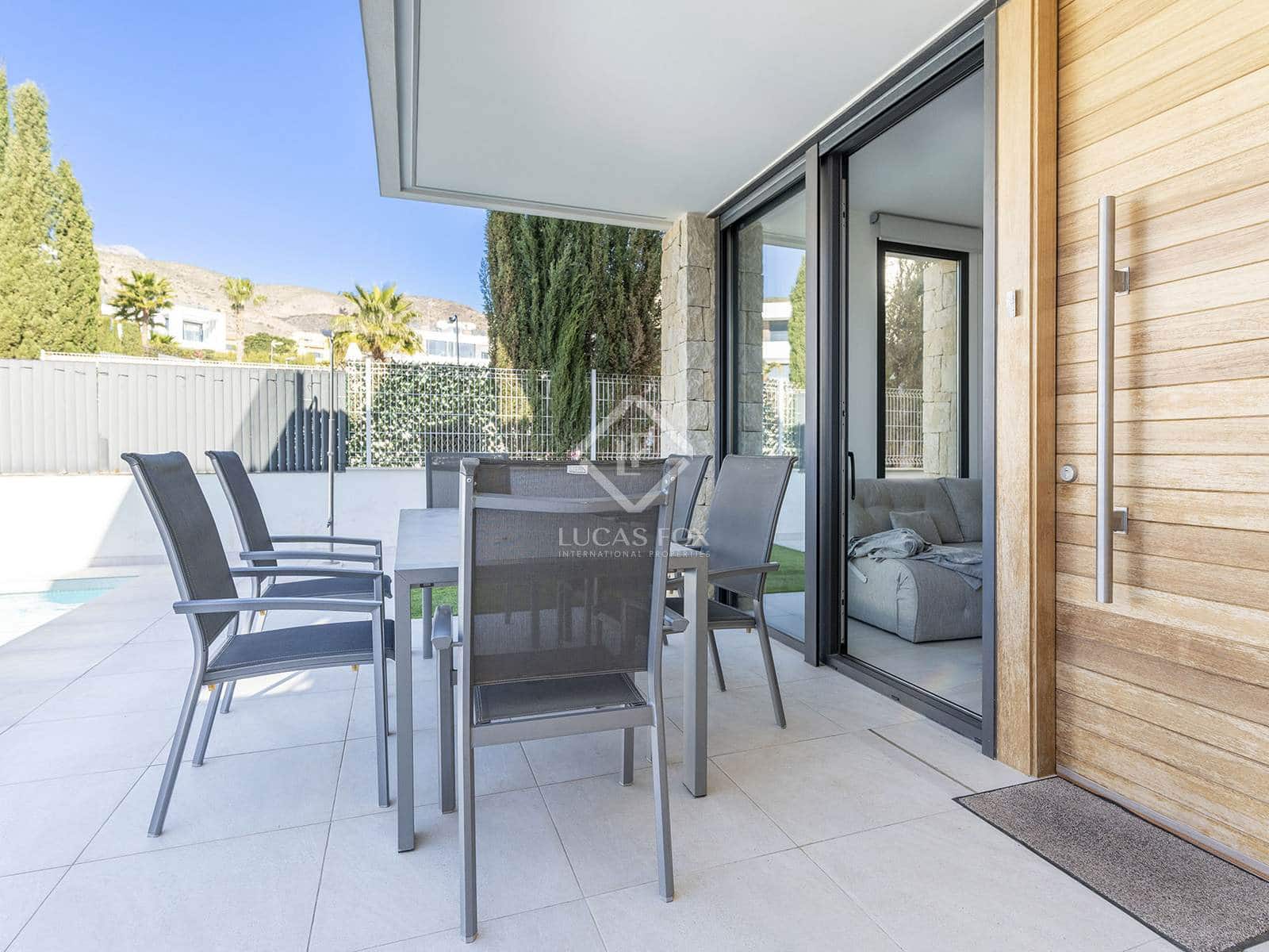 3 soveværelse Villa til salg i Finestrat med swimmingpool garage - € 685.000 (Ref: 8777595)