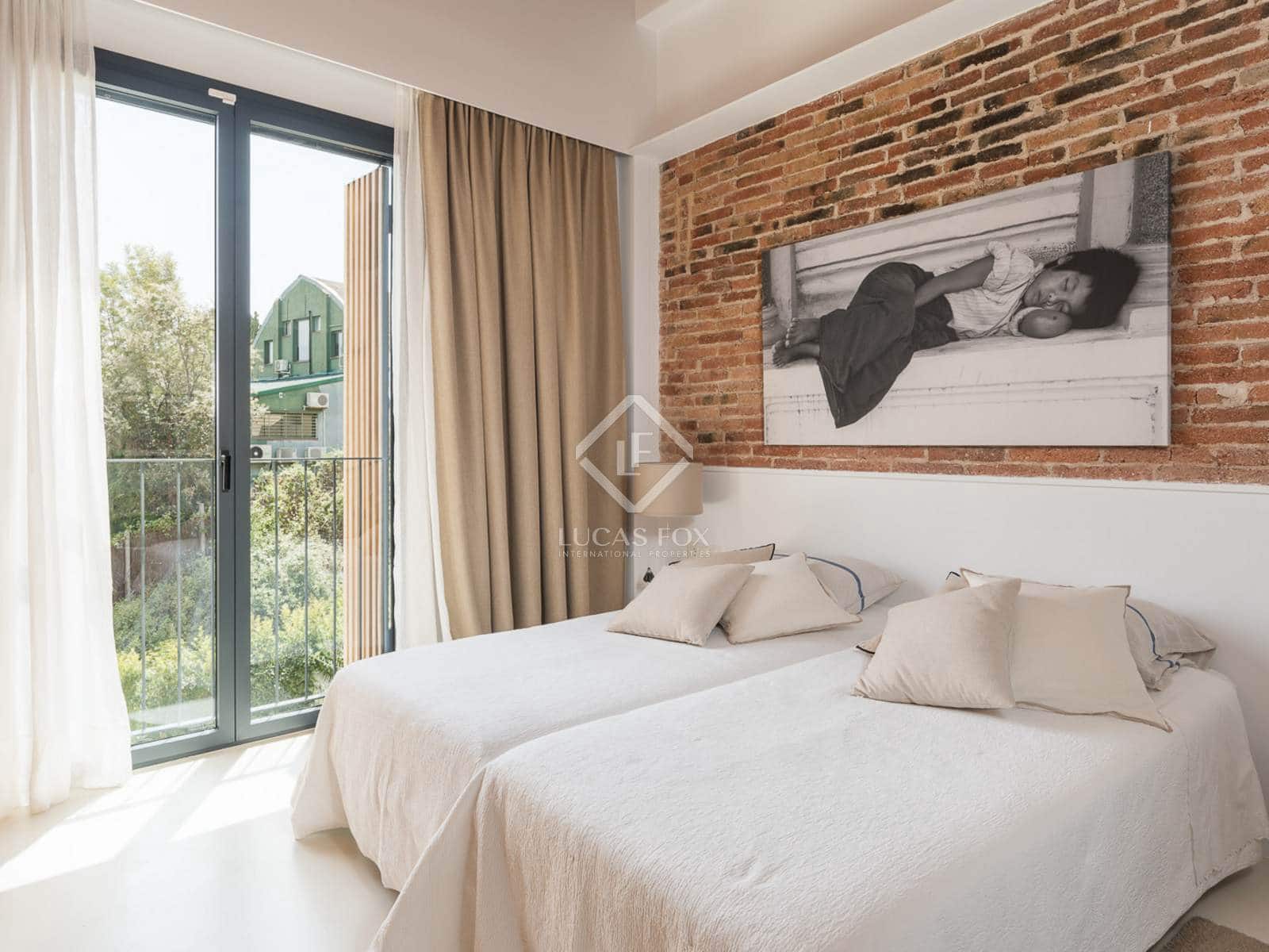 4 sypialnia Willa na sprzedaż w Miasto Barcelona - 2 195 000 € (Ref: 8780257)