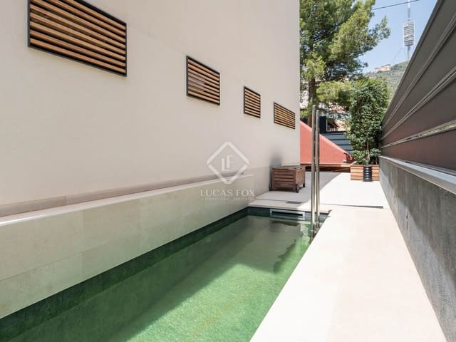 4 slaapkamer Villa te koop in Barcelona stad - € 2.195.000 (Ref: 8780257)