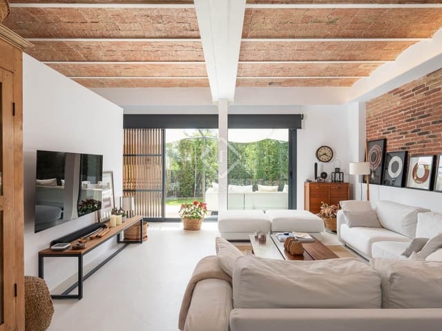 4 slaapkamer Villa te koop in Barcelona stad - € 2.195.000 (Ref: 8780257)