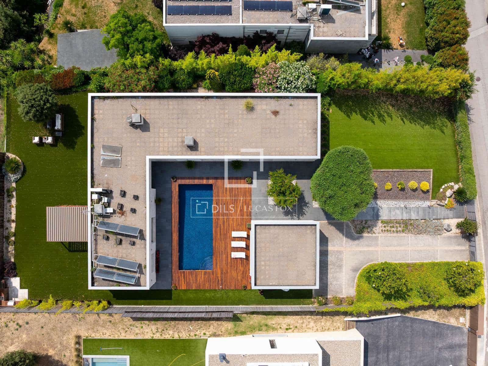 4 sypialnia Willa na sprzedaż w Vallromanes z basenem garażem - 1 260 000 € (Ref: 8780258)
