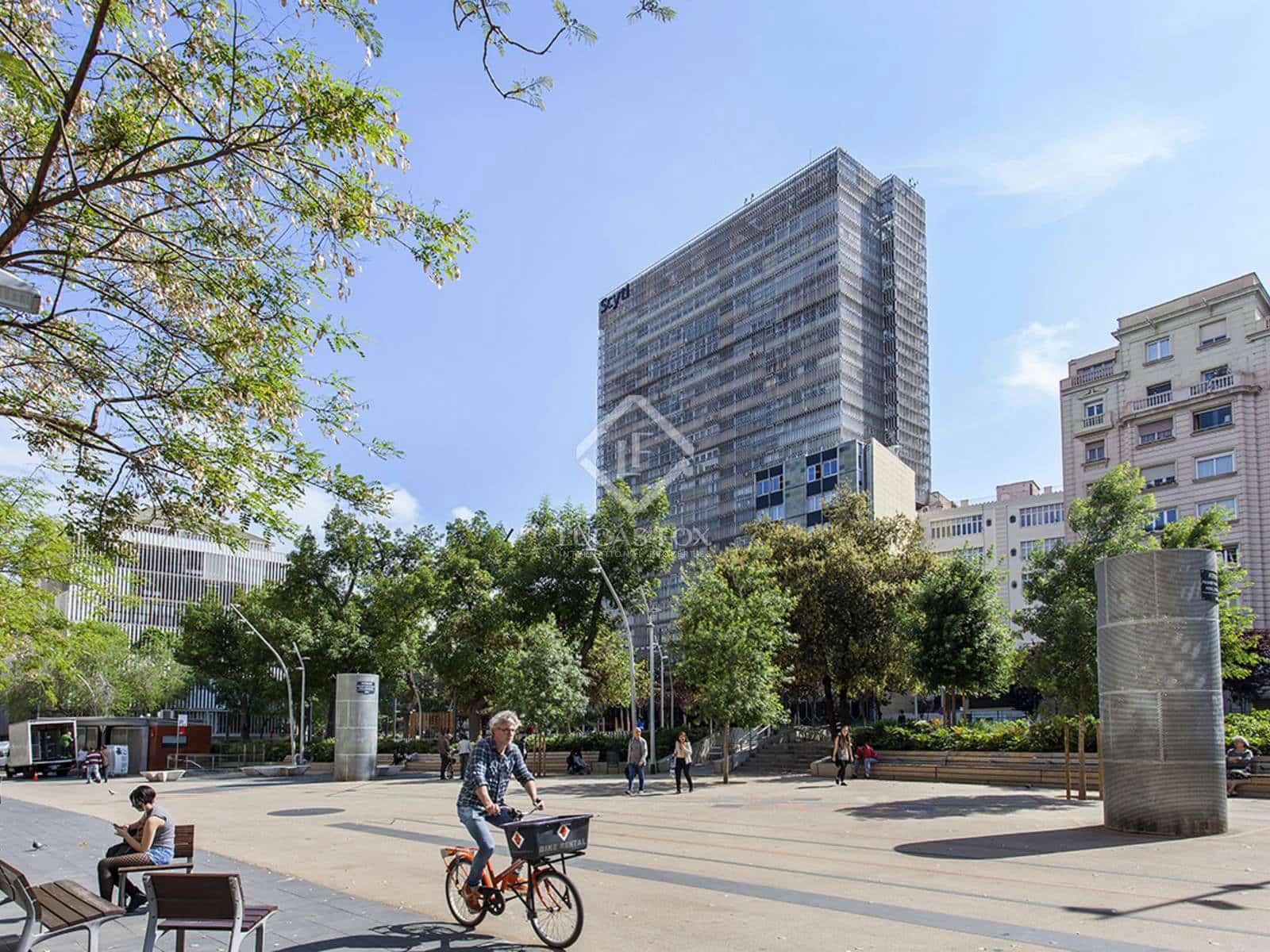 4 slaapkamer Appartement te koop in Barcelona stad met garage - € 3.600.000 (Ref: 8780393)