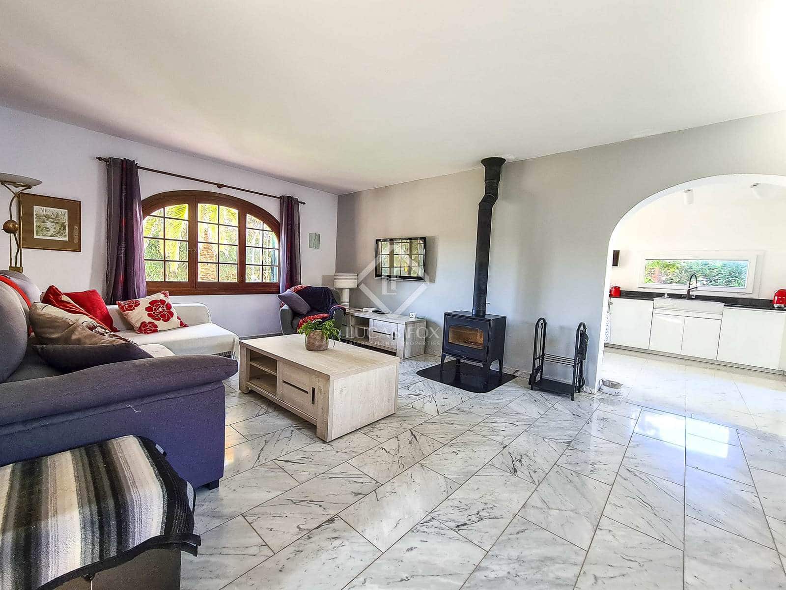 4 Zimmer Villa zu verkaufen in Ciutadella de Menorca mit Pool - 850.000 € (Ref: 8780785)