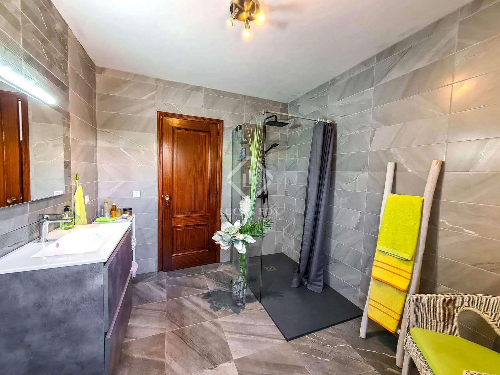 4 Zimmer Villa zu verkaufen in Ciutadella de Menorca mit Pool - 850.000 € (Ref: 8780785)