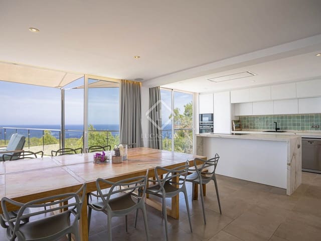 6 soveværelse Villa til salg i Sant Antoni de Portmany med swimmingpool - € 4.450.000 (Ref: 8780788)