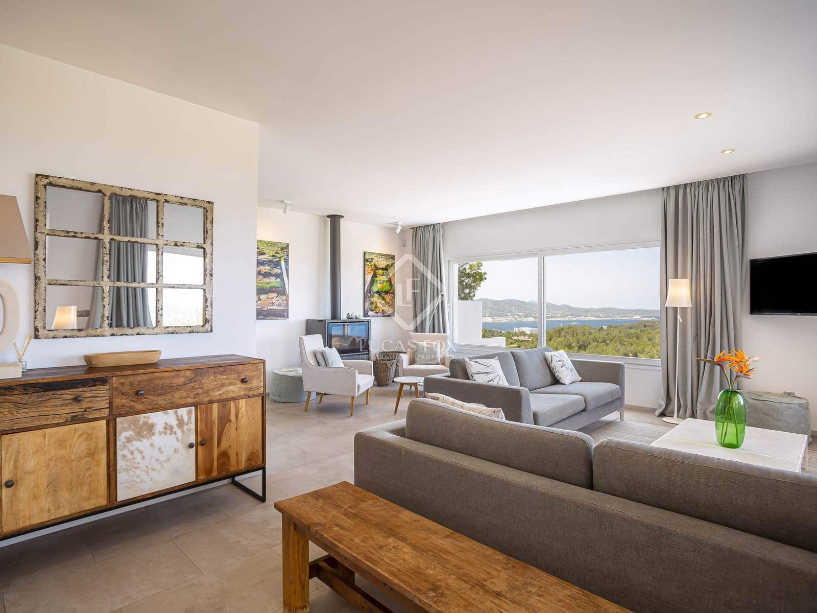 6 soveværelse Villa til salg i Sant Antoni de Portmany med swimmingpool - € 4.450.000 (Ref: 8780788)