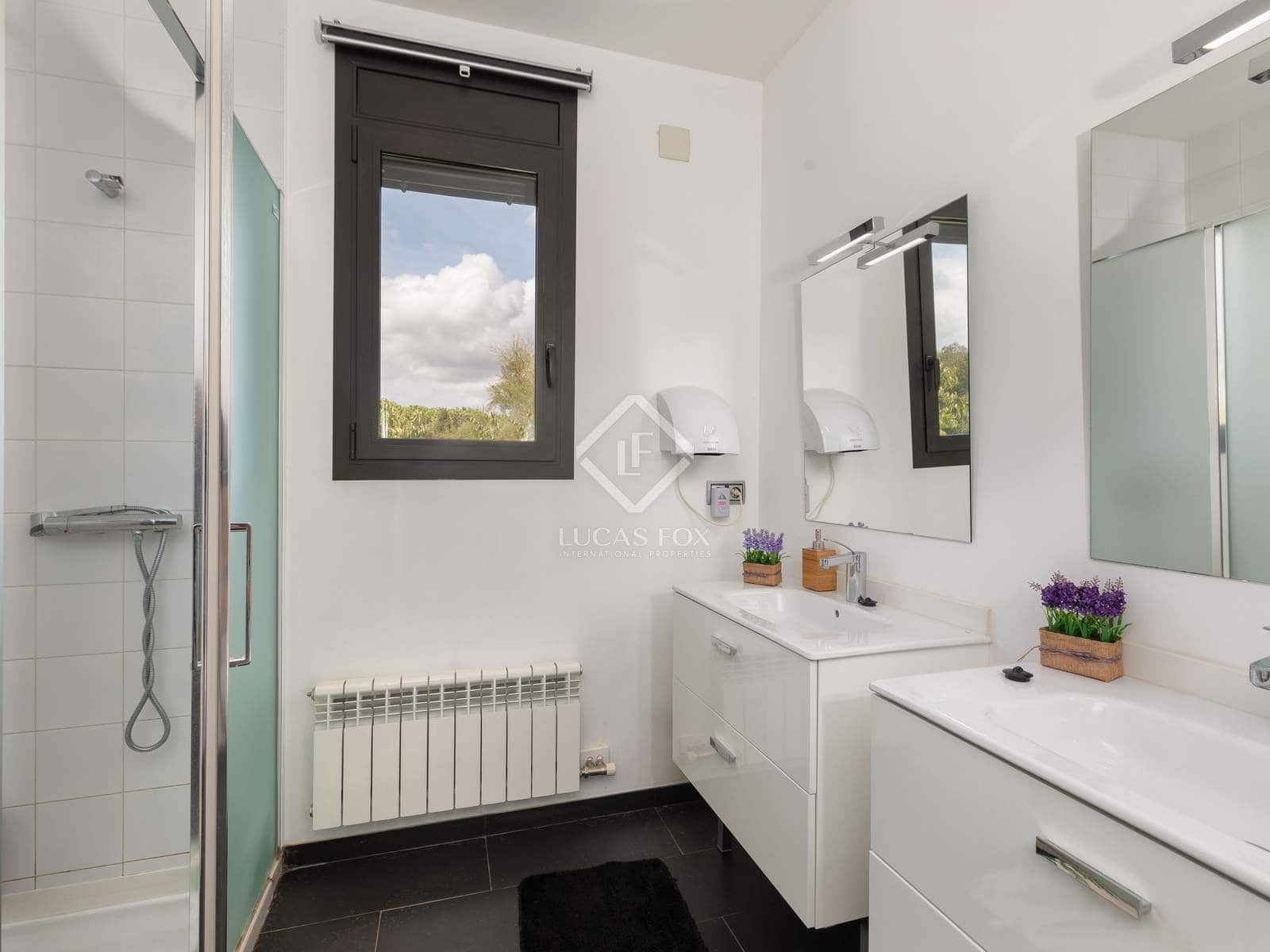 4 bedroom Villa for sale in Calella de Palafrugell with pool garage - € 1,295,000 (Ref: 8781003)