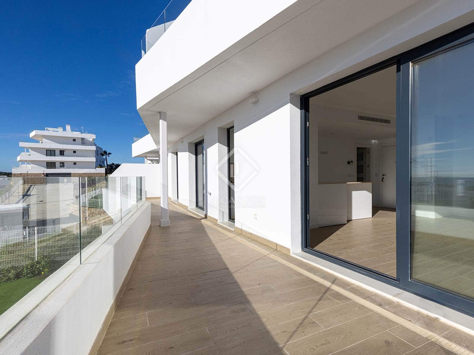 2 bedroom Apartment for sale in Estepona with pool garage - € 450,000 (Ref: 8781977)
