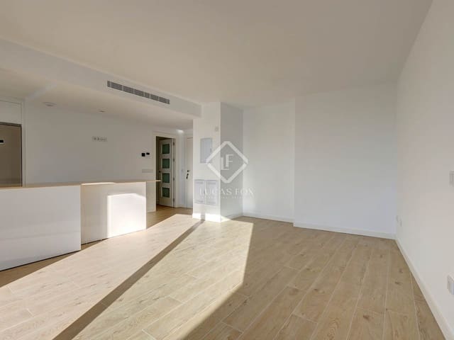 2 bedroom Apartment for sale in Estepona with pool garage - € 450,000 (Ref: 8781977)