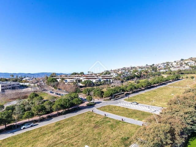 3 quarto Apartamento para arrendar em Esplugues de Llobregat com piscina garagem - 3 550 € (Ref: 8782268)