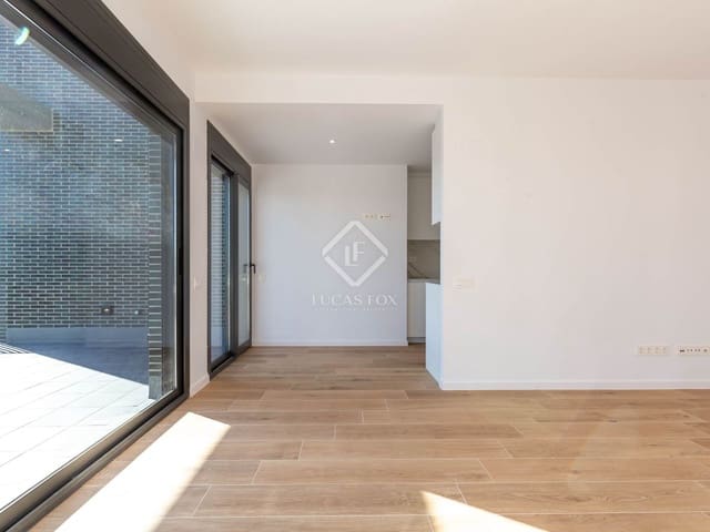 4 bedroom Apartment for rent in Esplugues de Llobregat with pool garage - € 3,700 (Ref: 8782270)