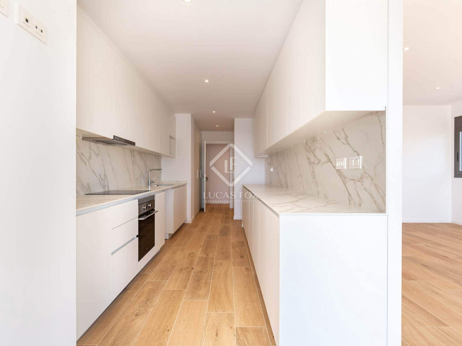 4 quarto Apartamento para arrendar em Esplugues de Llobregat com piscina garagem - 3 700 € (Ref: 8782270)