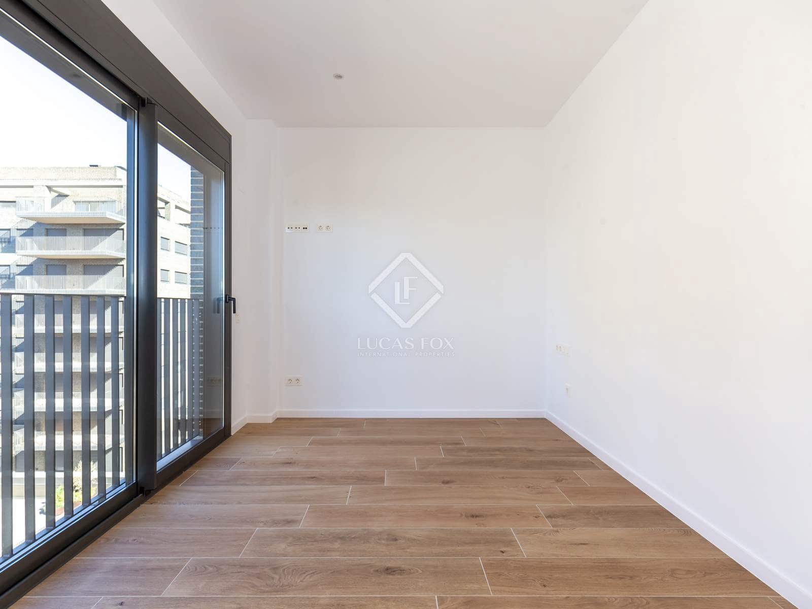 4 quarto Apartamento para arrendar em Esplugues de Llobregat com piscina garagem - 3 700 € (Ref: 8782270)