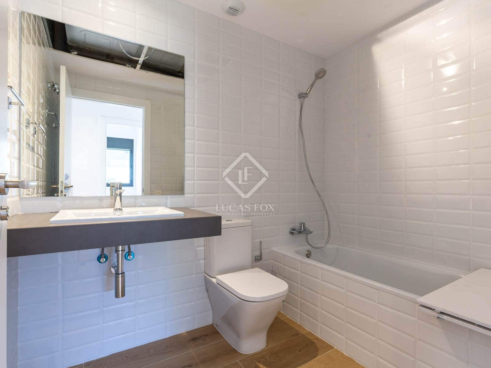 4 quarto Apartamento para arrendar em Esplugues de Llobregat com piscina garagem - 3 700 € (Ref: 8782270)