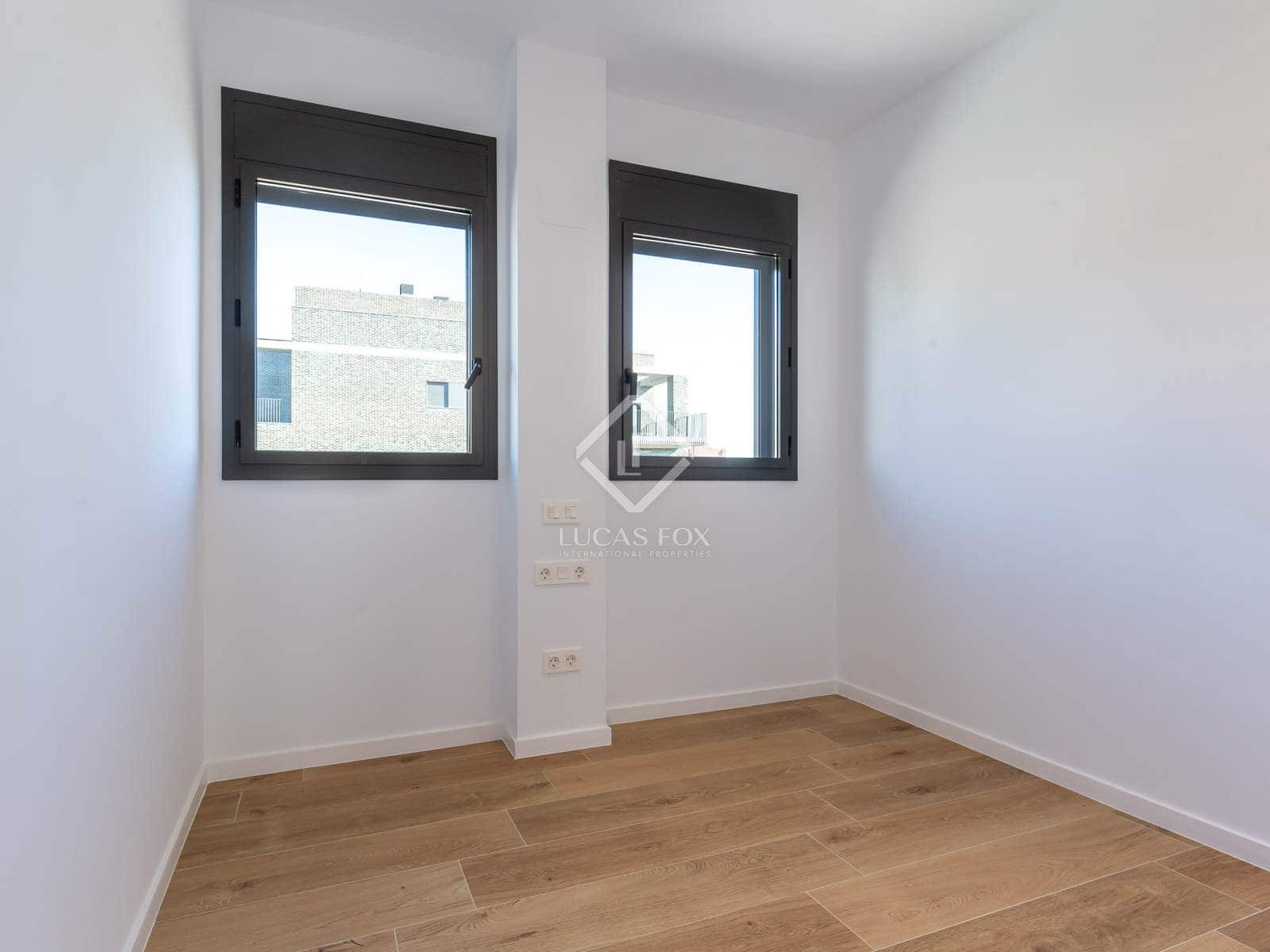 4 quarto Apartamento para arrendar em Esplugues de Llobregat com piscina garagem - 3 700 € (Ref: 8782270)