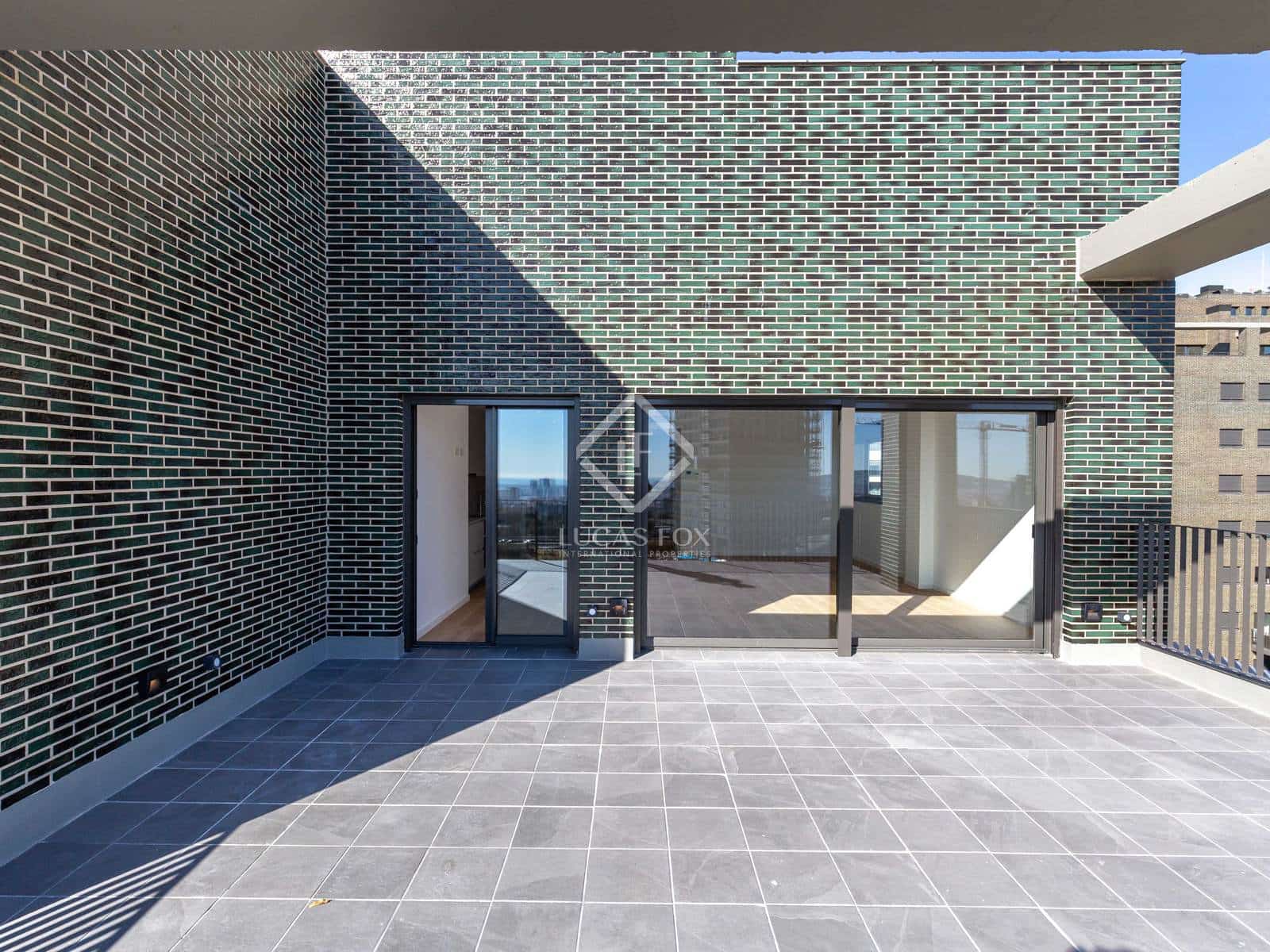 4 quarto Apartamento para arrendar em Esplugues de Llobregat com piscina garagem - 3 700 € (Ref: 8782270)