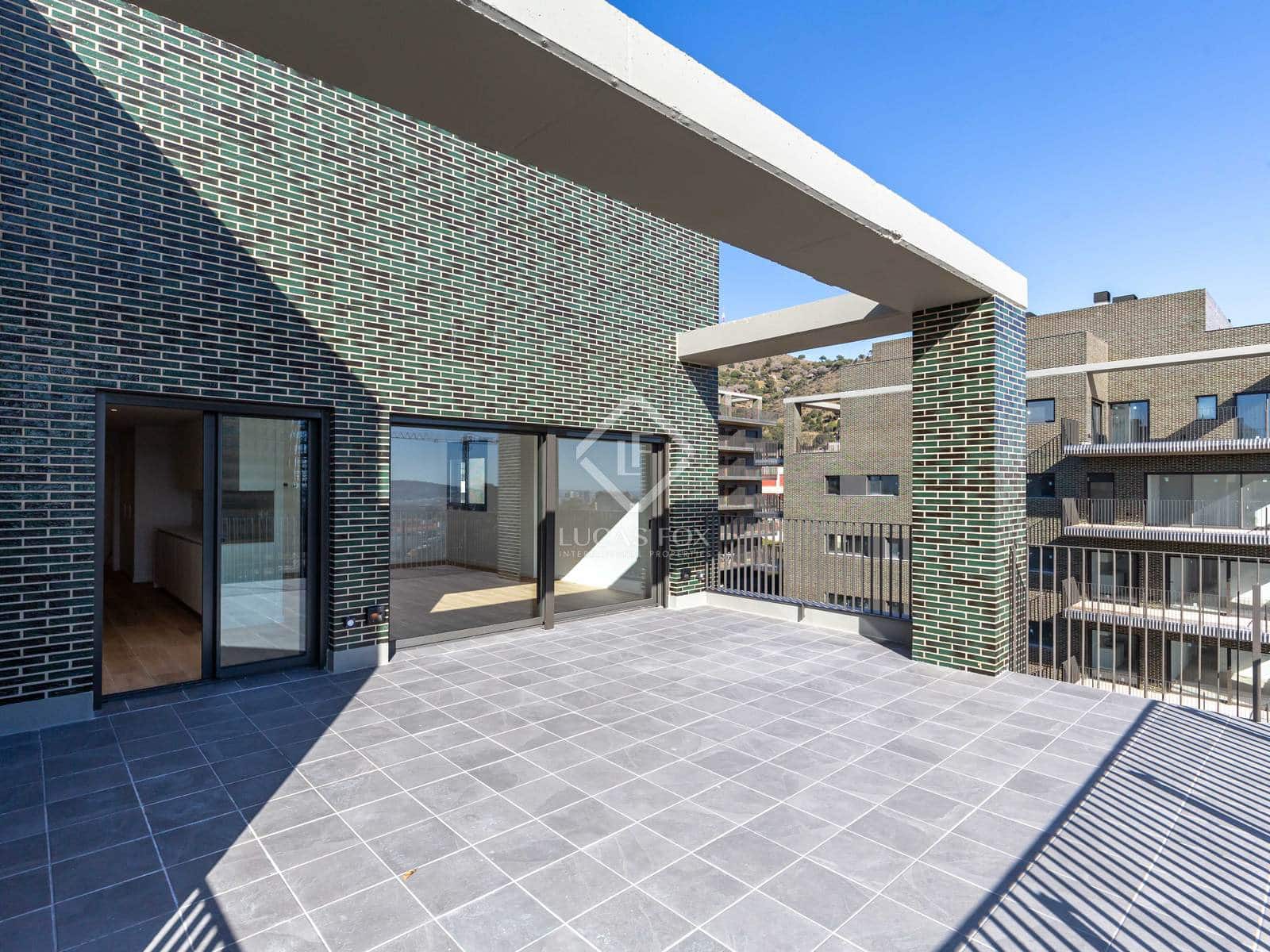 4 quarto Apartamento para arrendar em Esplugues de Llobregat com piscina garagem - 3 700 € (Ref: 8782270)