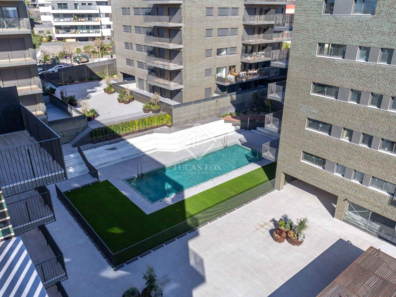 4 quarto Apartamento para arrendar em Esplugues de Llobregat com piscina garagem - 3 700 € (Ref: 8782270)