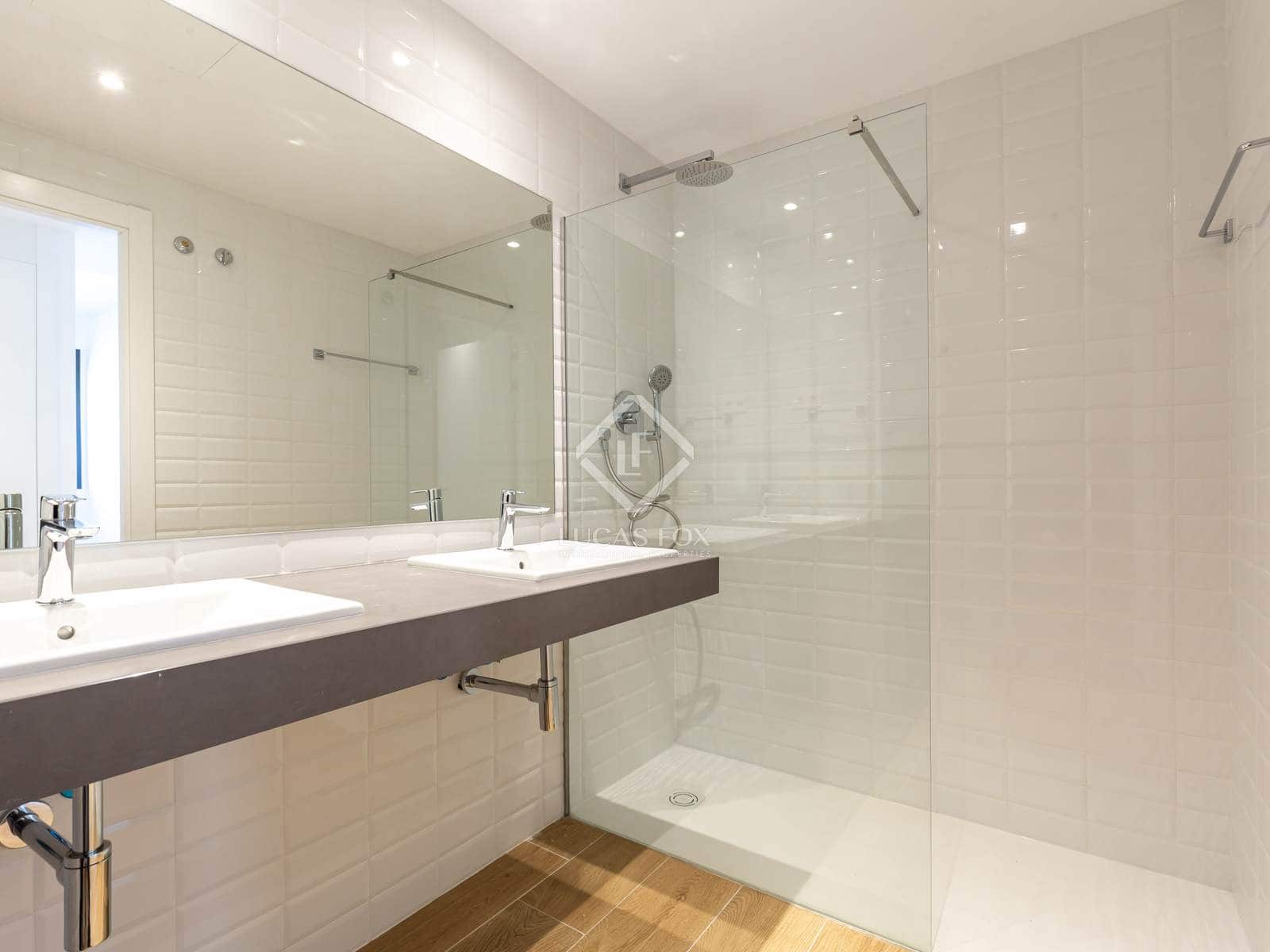 3 soveværelse Lejlighed til leje i Esplugues de Llobregat med swimmingpool garage - € 3.500 (Ref: 8782271)