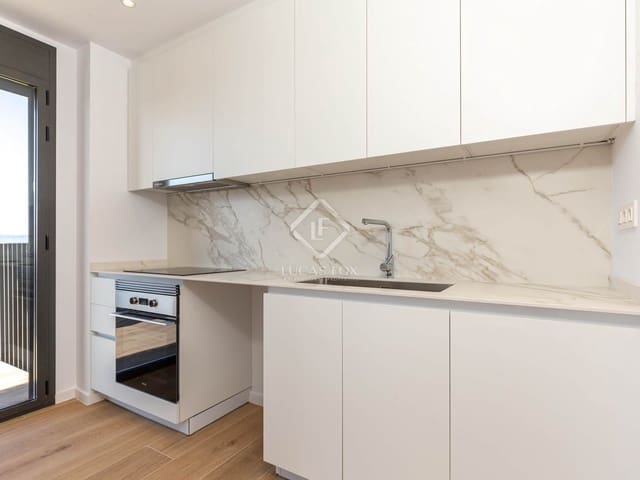 3 soveværelse Lejlighed til leje i Esplugues de Llobregat med swimmingpool garage - € 2.795 (Ref: 8782272)