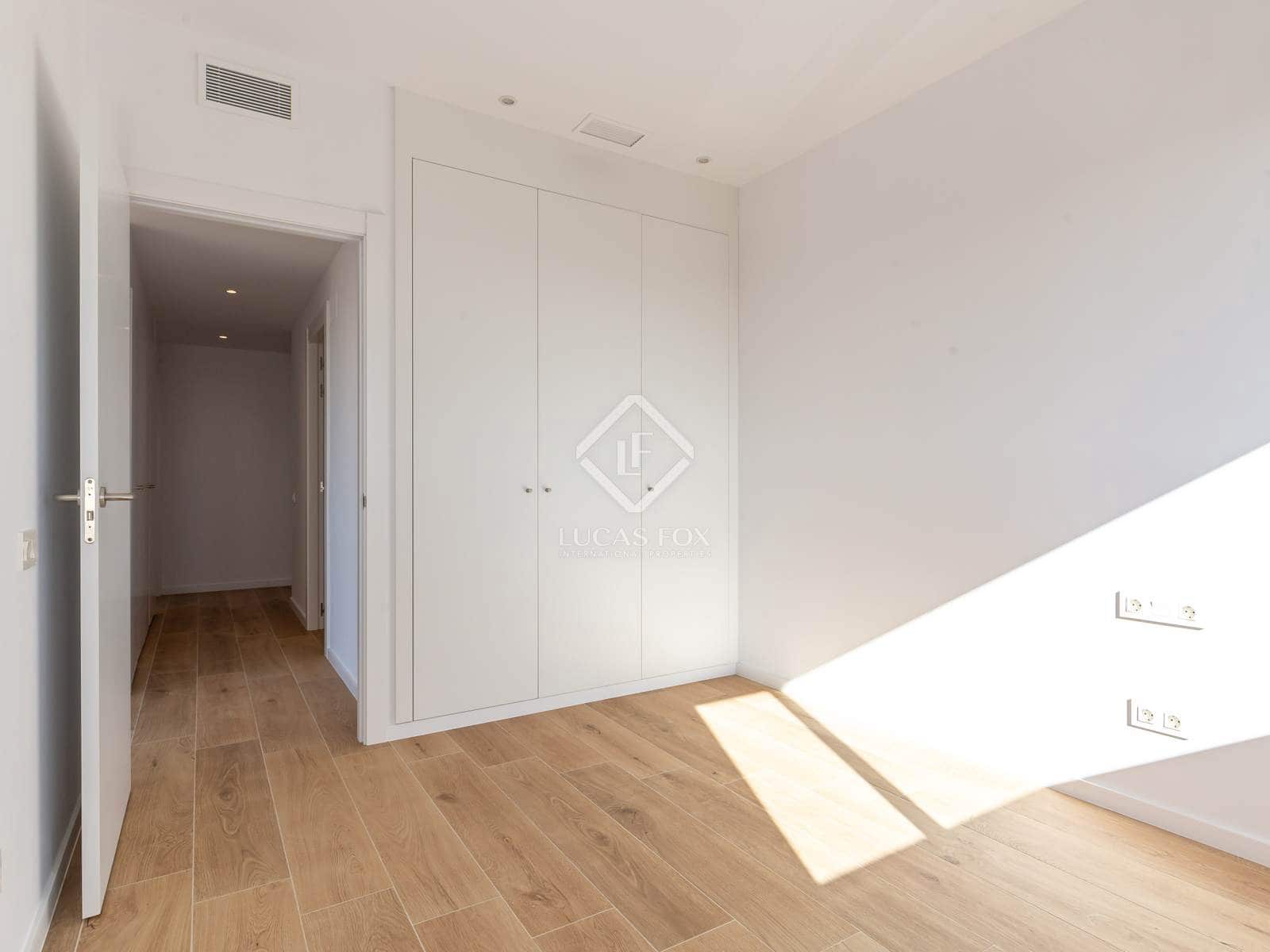3 quarto Apartamento para arrendar em Esplugues de Llobregat com piscina garagem - 2 795 € (Ref: 8782272)