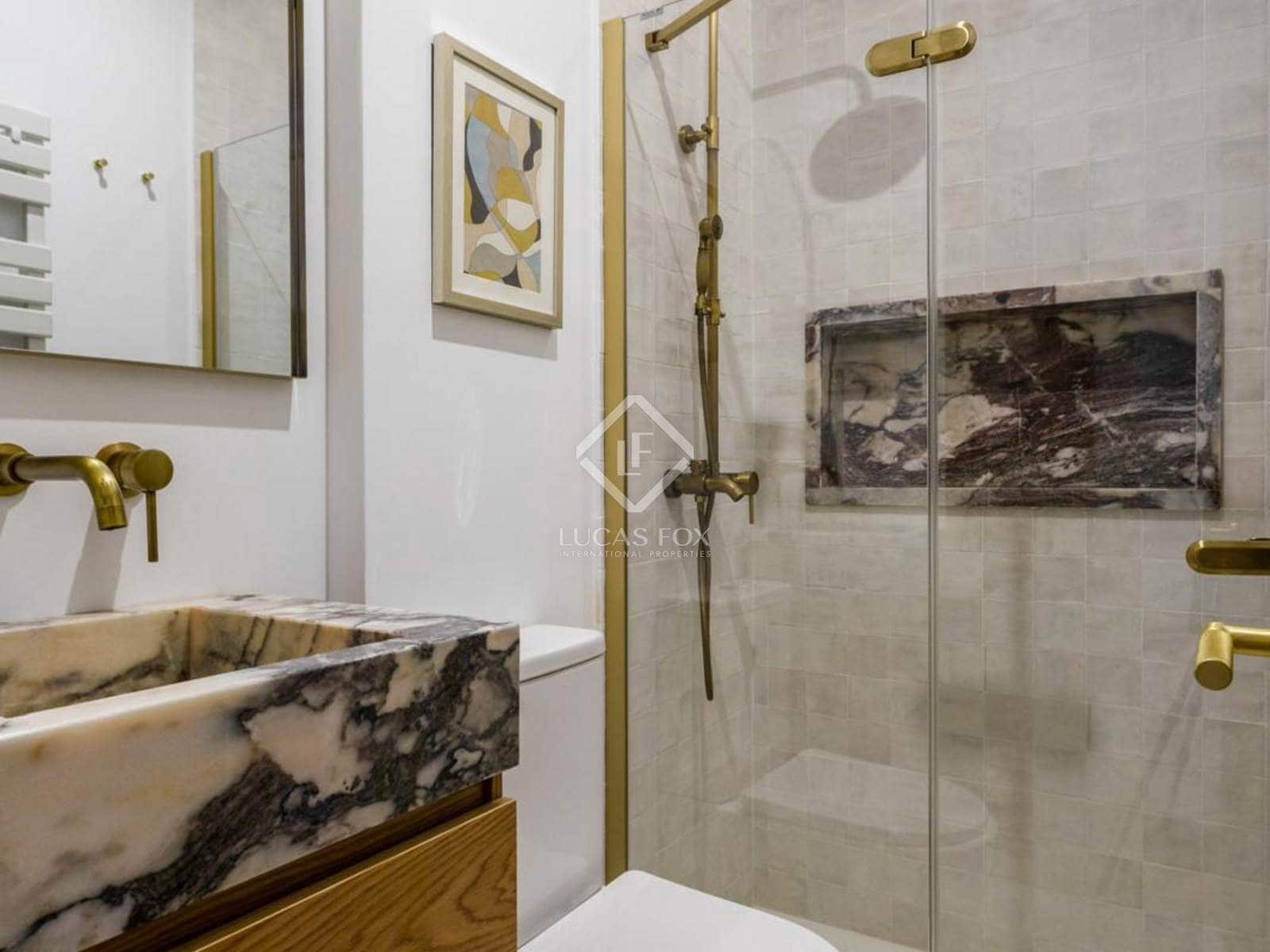 2 soveværelse Lejlighed til salg i Madrid by - € 790.000 (Ref: 8782960)