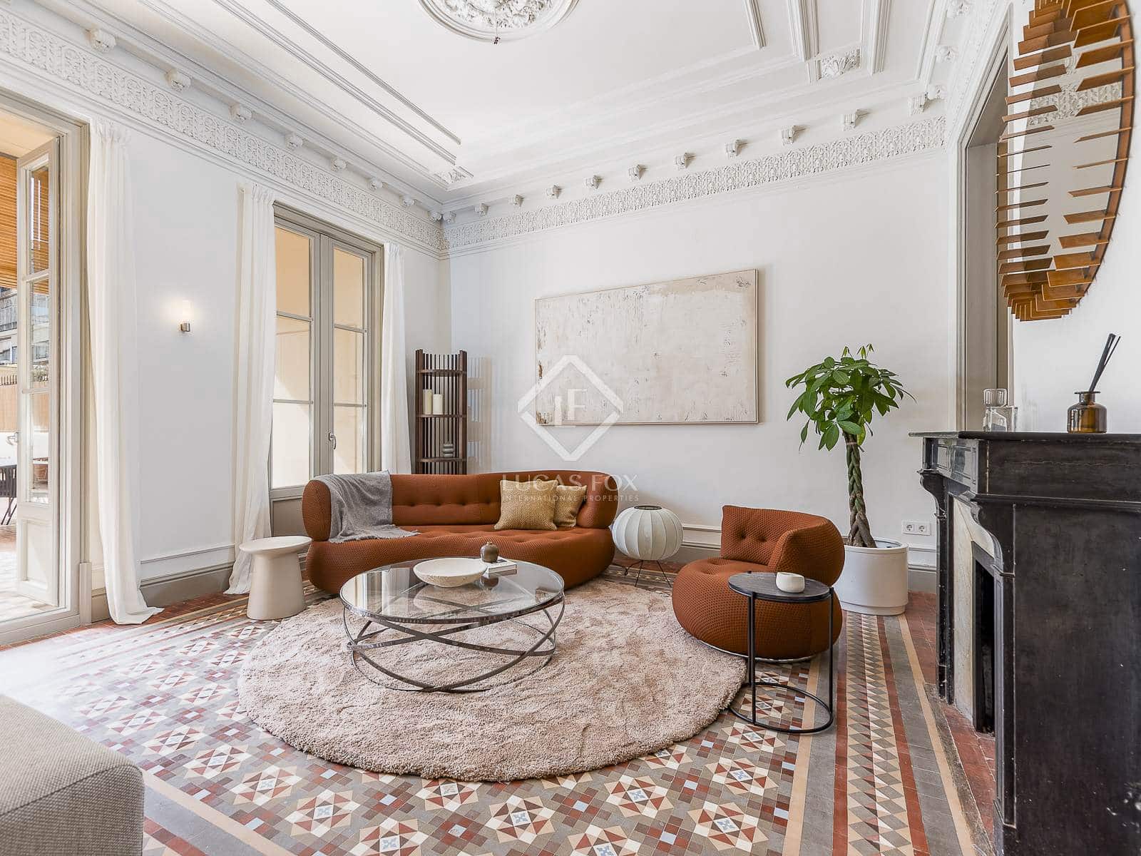 3 bedroom Apartment for sale in Barcelona city - € 2,200,000 (Ref: 8784645)