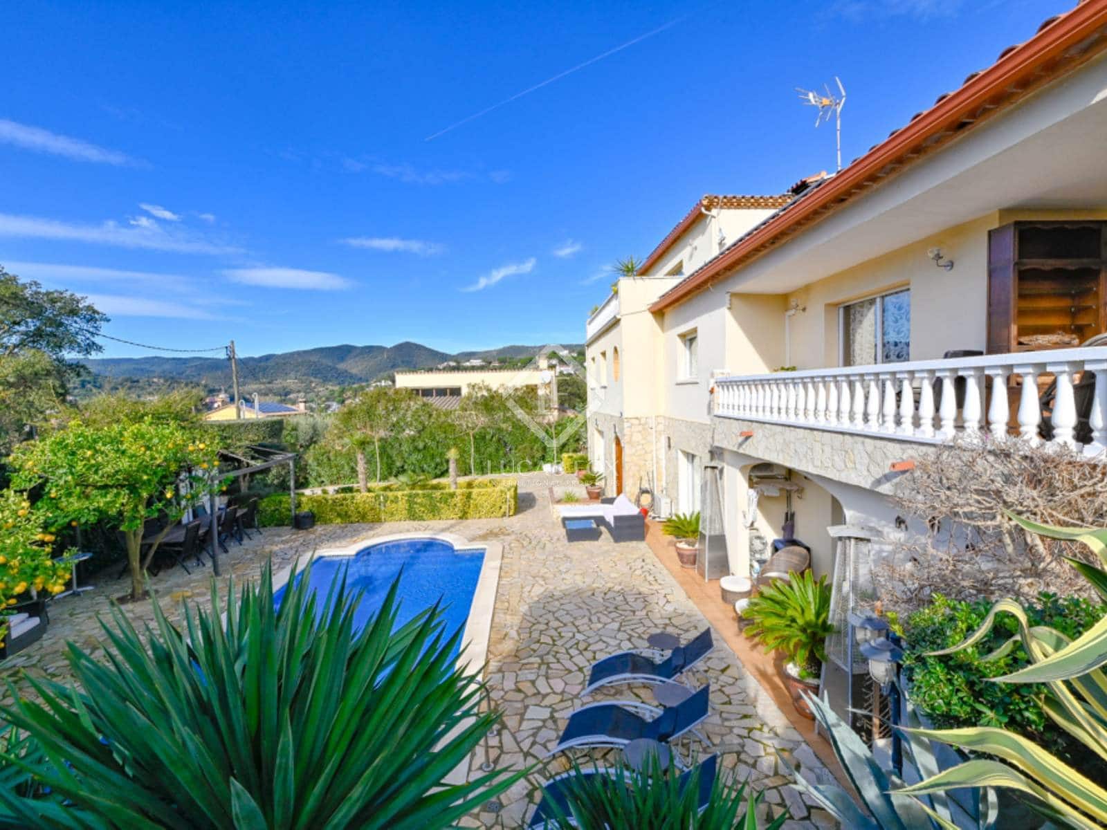 5 sovrum Villa till salu i Calonge i Sant Antoni med pool - 930 000 € (Ref: 8784646)