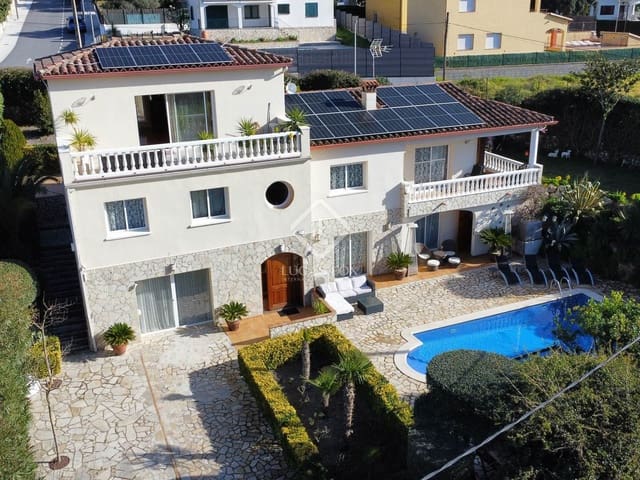 5 sovrum Villa till salu i Calonge i Sant Antoni med pool - 930 000 € (Ref: 8784646)
