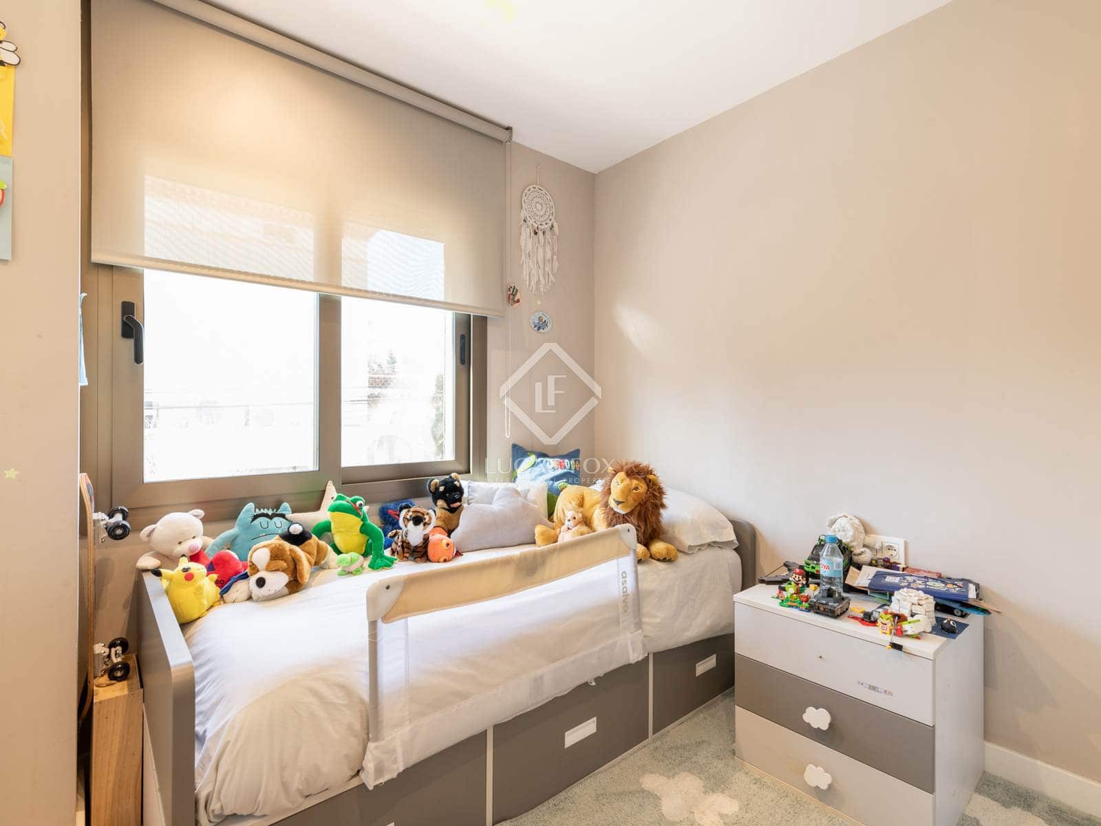 3 bedroom Apartment for sale in Sant Cugat del Valles with pool garage - € 1,095,000 (Ref: 8785607)